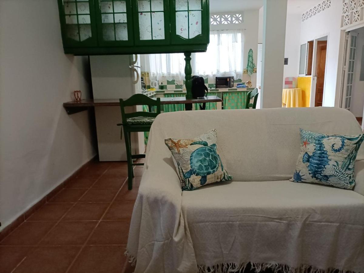 Habitacion Matrimonial En Un Bajo Bano Compartido Areas Compartidas Abades  외부 사진