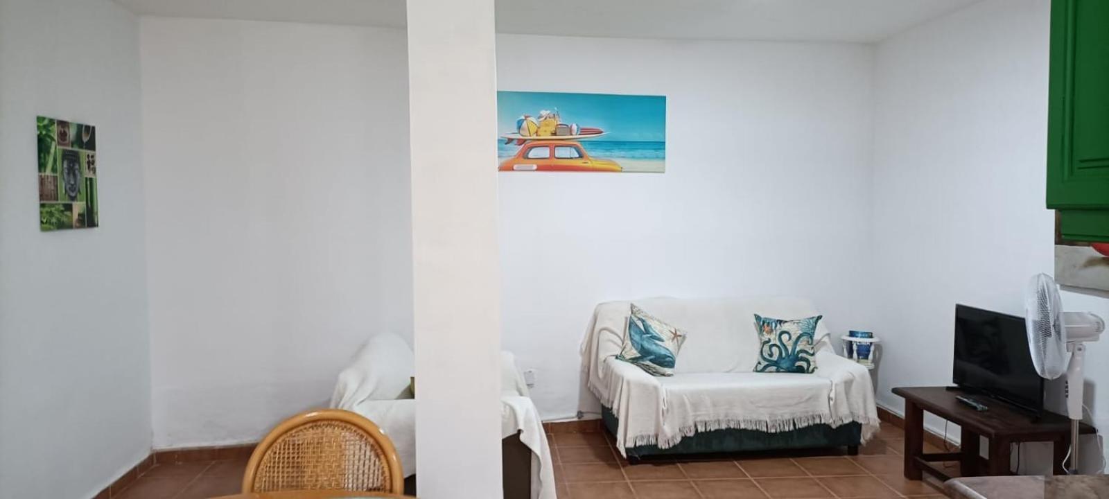 Habitacion Matrimonial En Un Bajo Bano Compartido Areas Compartidas Abades  외부 사진