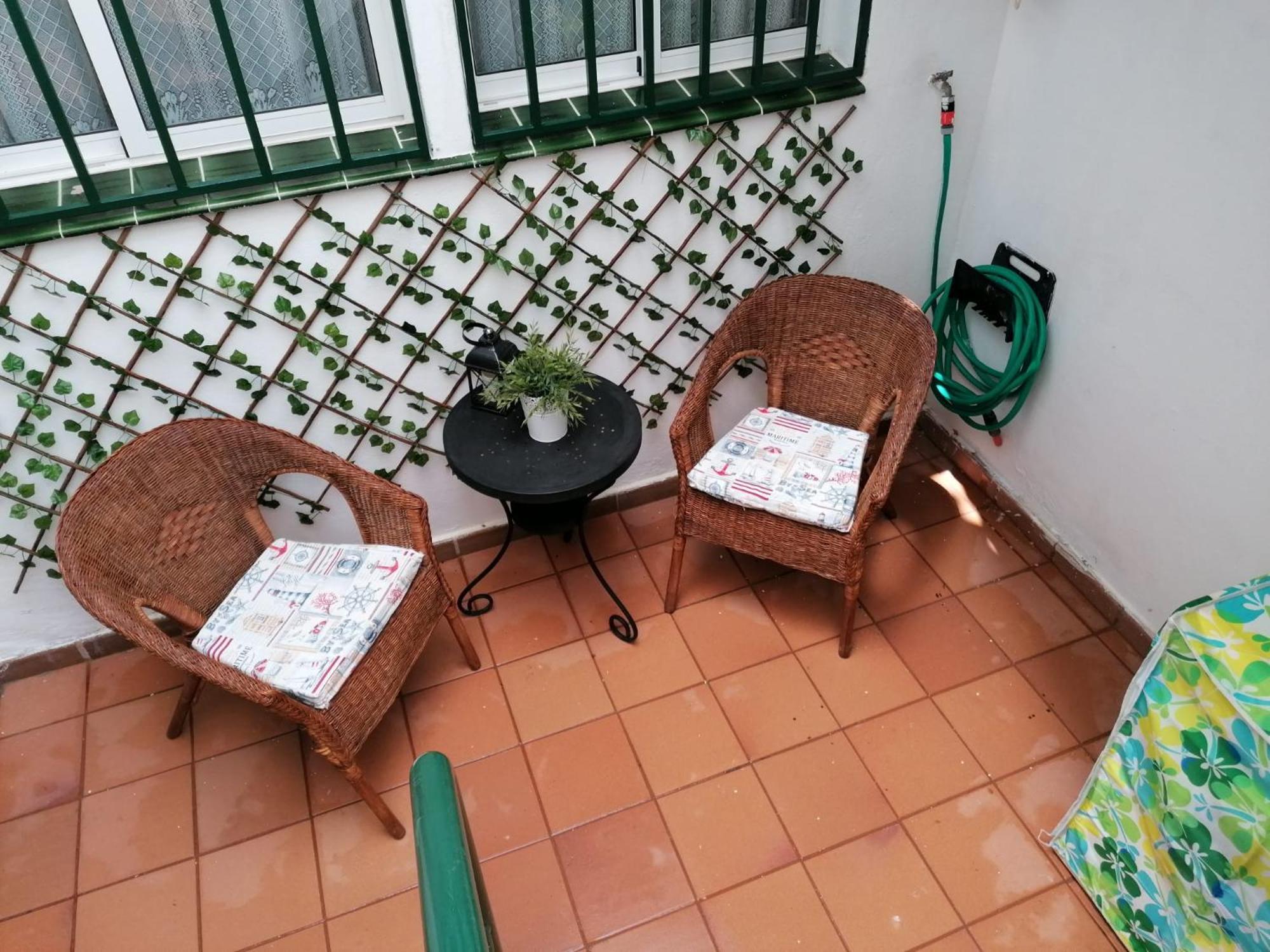 Habitacion Matrimonial En Un Bajo Bano Compartido Areas Compartidas Abades  외부 사진