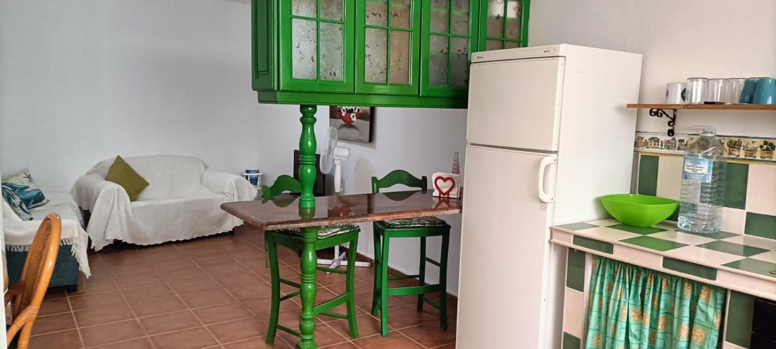 Habitacion Matrimonial En Un Bajo Bano Compartido Areas Compartidas Abades  외부 사진
